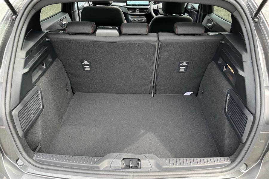 Ford FOCUS Photo autoimg-871b7ef1d791d9e3627e5666f8a94e7ec8980c27.jpg