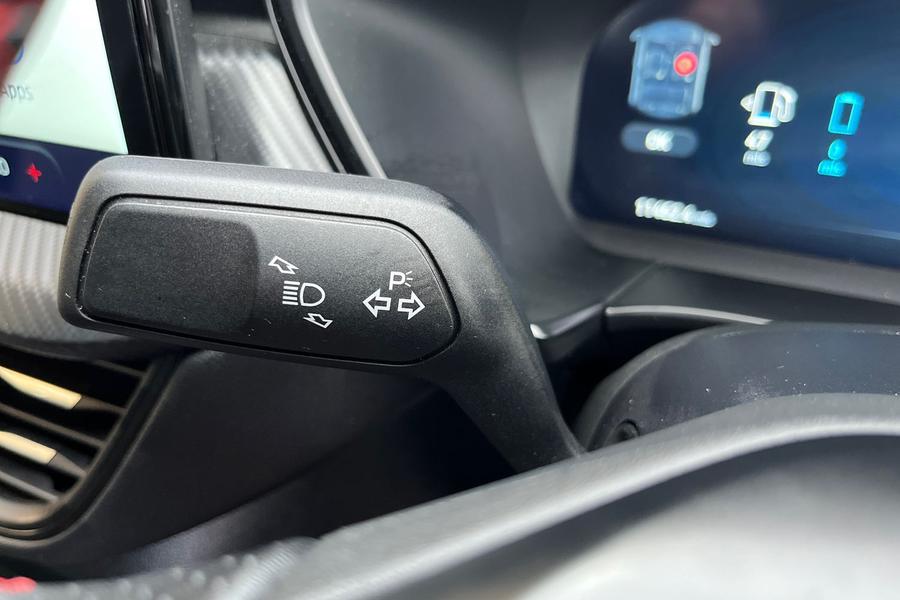 Ford KUGA Photo autoimg-871be095619f64ccdd0209d1b1f5068877daeea1.jpg