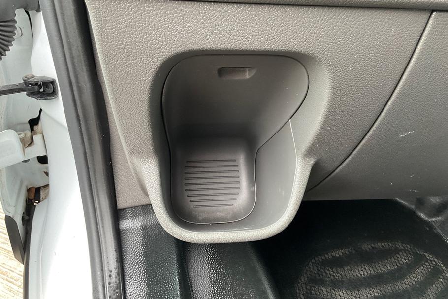 Used FORD TRANSIT WR72CVM 18