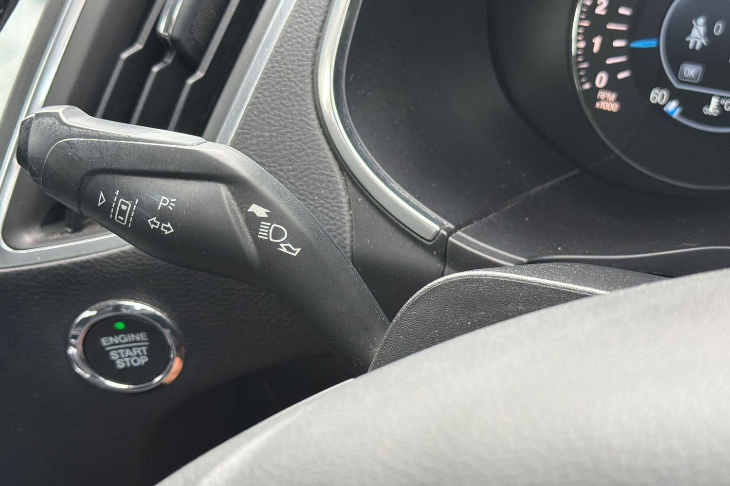 Ford GALAXY Photo 13