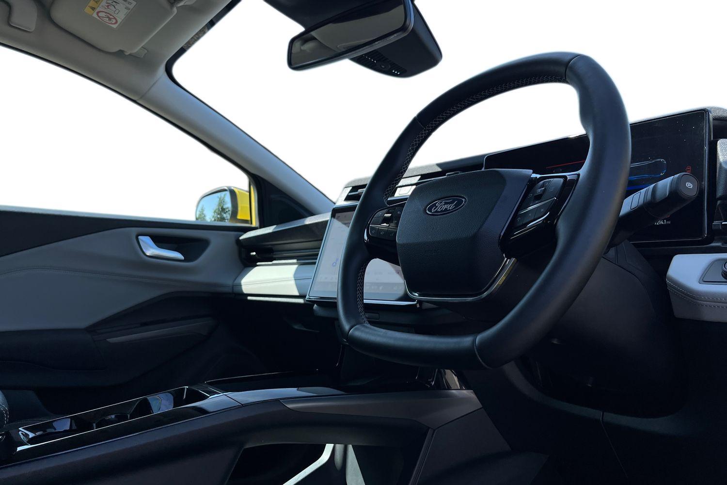 Ford Puma Gen-E Photo 8