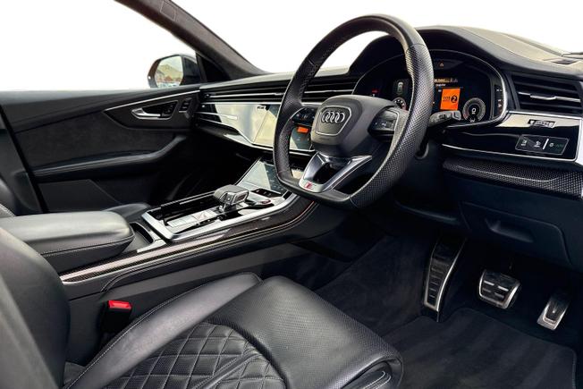 Audi SQ8 Photo 6