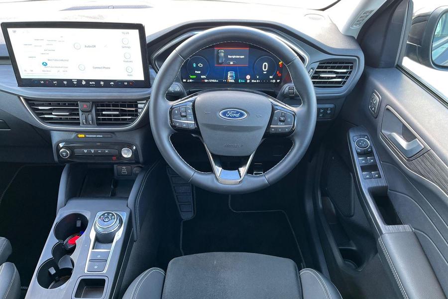 Ford KUGA Photo autoimg-8726f7f5253fb4c2133c0b8fb3604e63430fd1cc.jpg