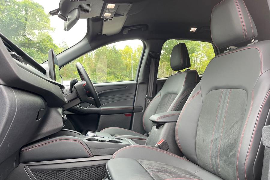 Ford Kuga Photo autoimg-872991fe121a2312b7cf0964798064c822910cad.jpg