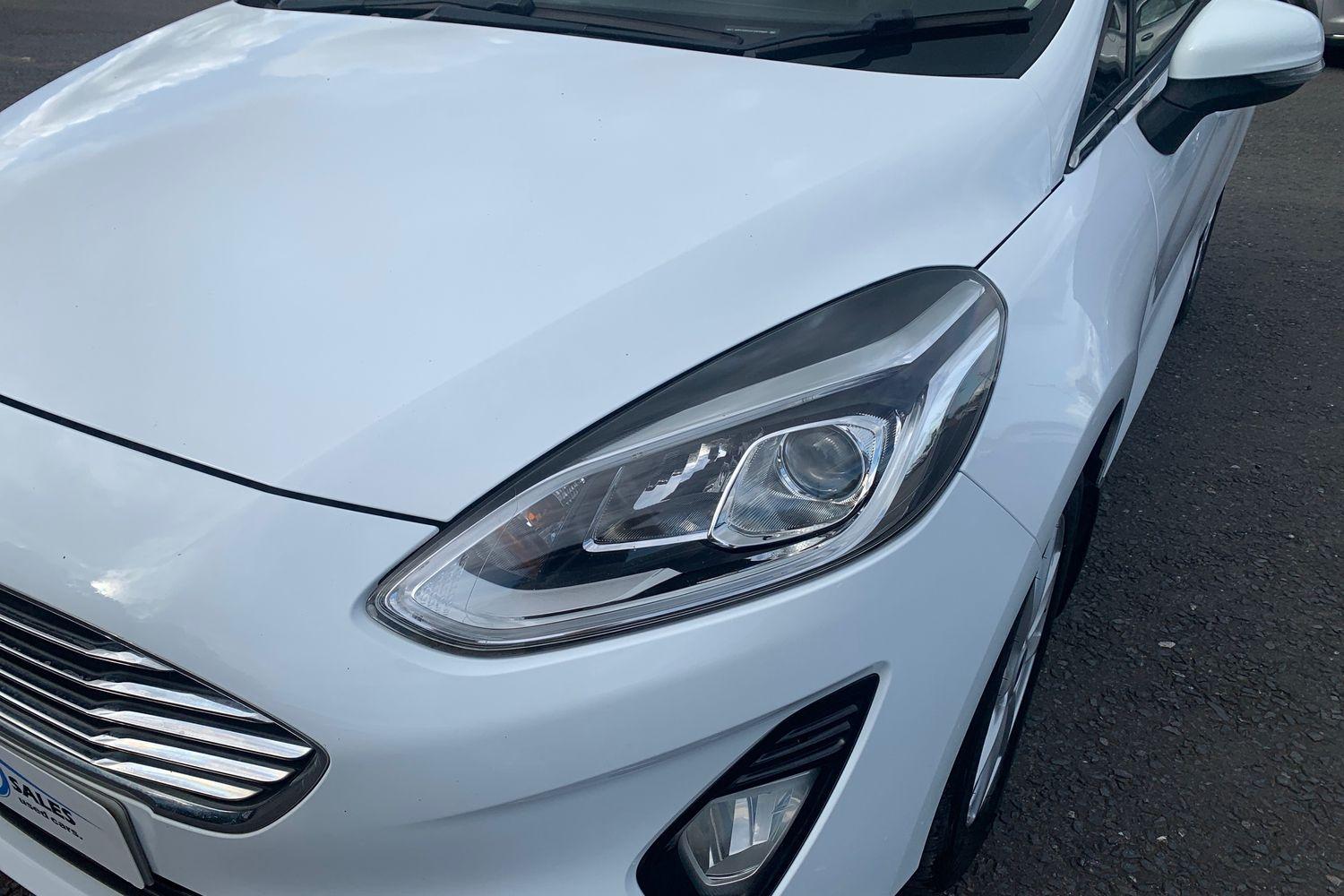 2018 Ford Fiesta 1.1 Ti-VCT 85PS Zetec in White with 68K - vehicle photo 7 for sale on PureCar