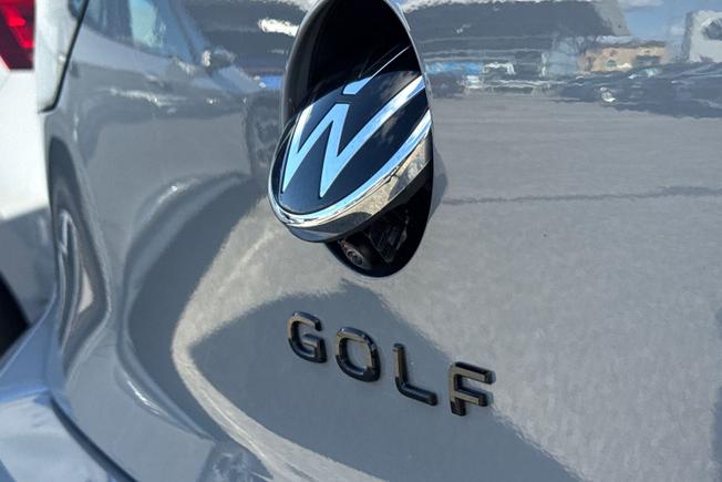 VOLKSWAGEN Golf Photo 33
