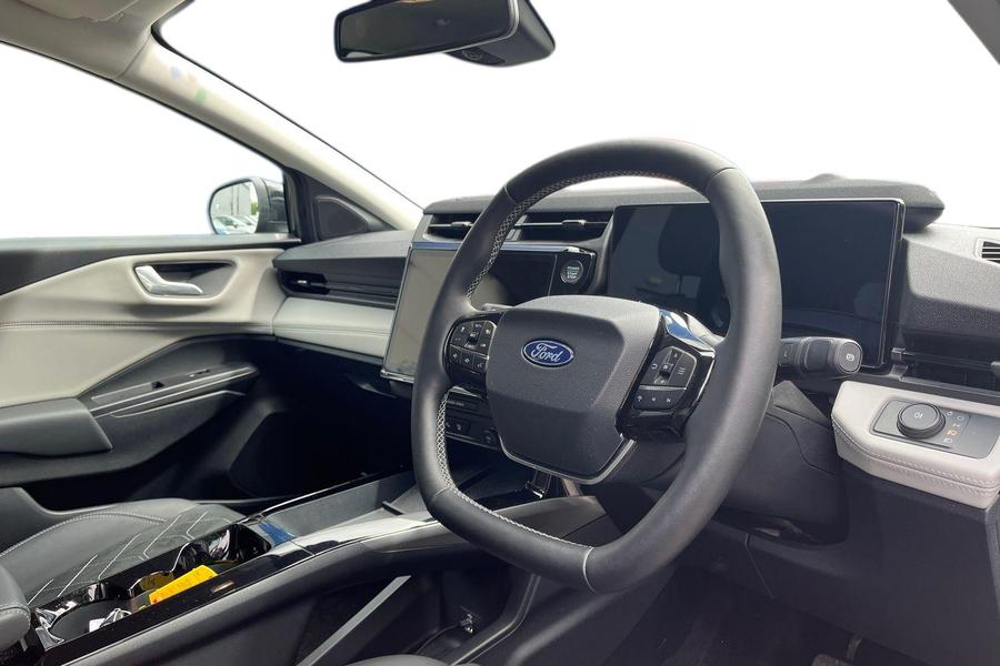 Ford PUMA GEN-E Photo autoimg-872cb36fa0433bce54f36e00a20cc3668ea3007d.jpg