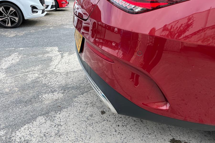 Mercedes-Benz CLA Photo autoimg-872d2066529fef7ee6d68105c9947a584a1ed296.jpg