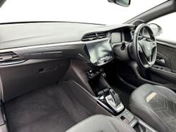 VAUXHALL CORSA Photo 2