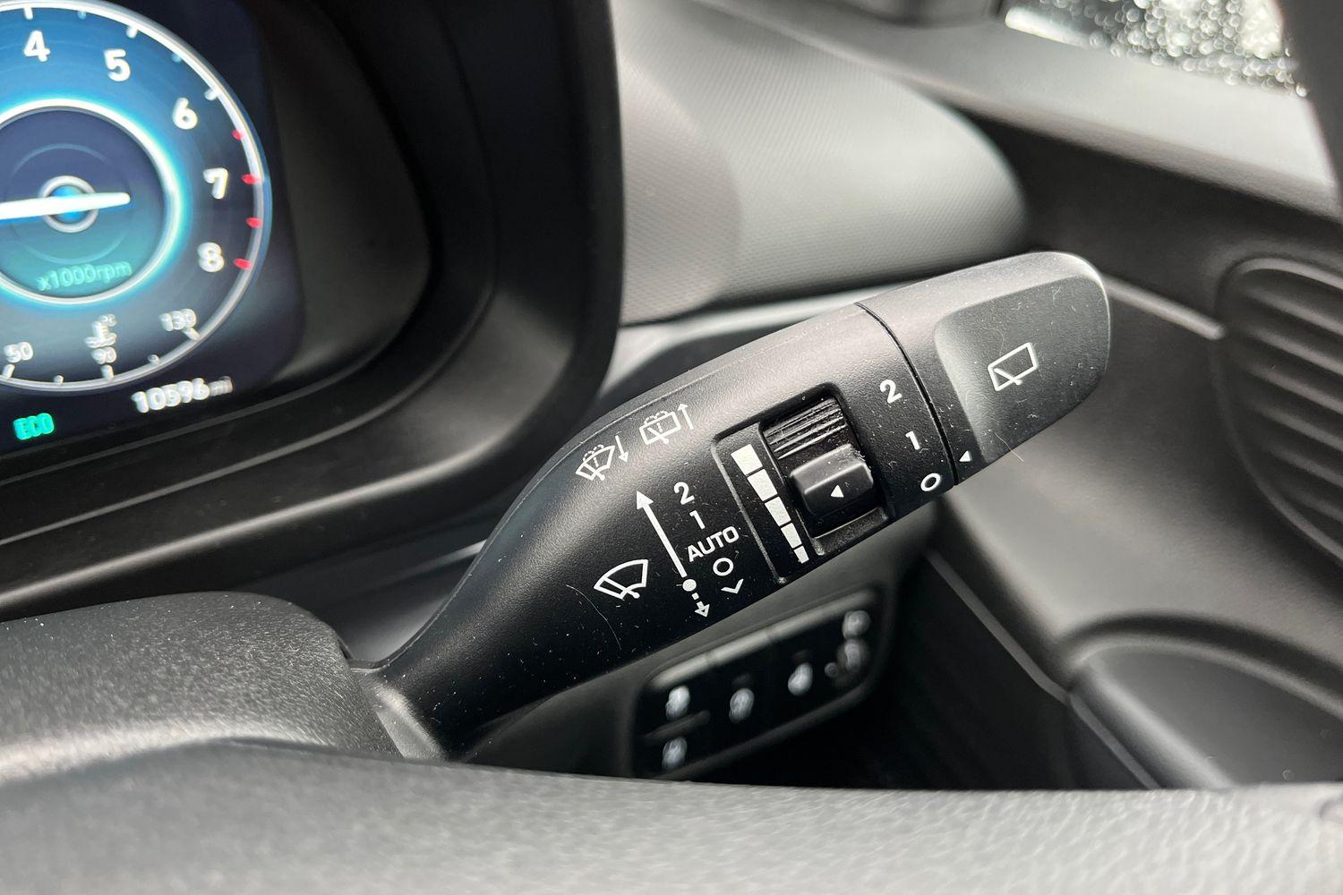 Hyundai BAYON Photo 14