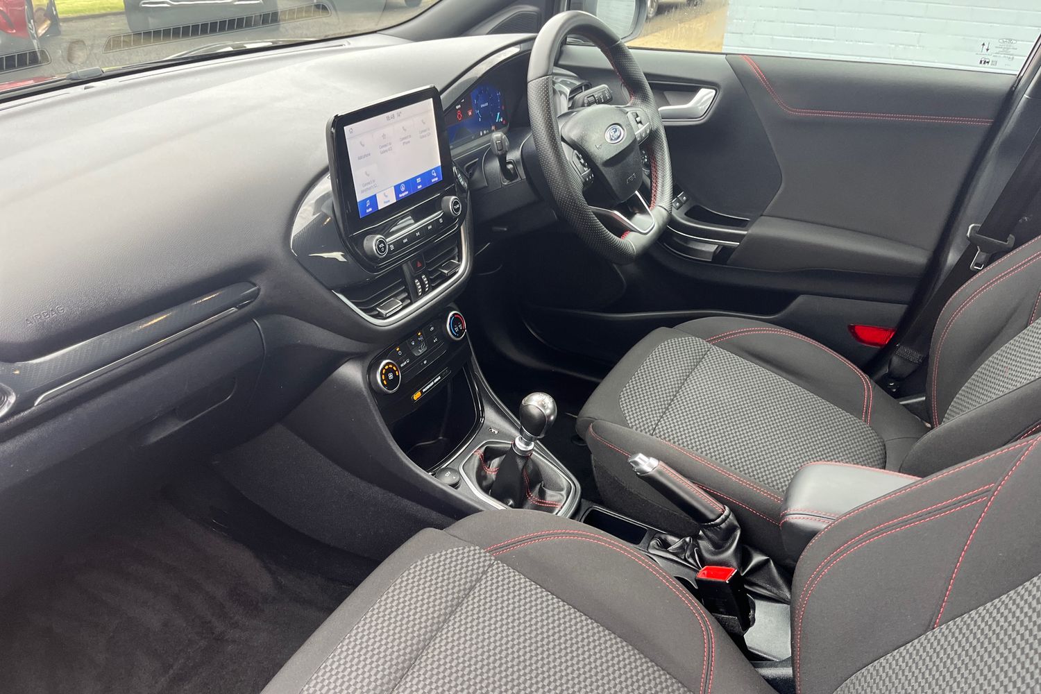 Ford PUMA Photo 17