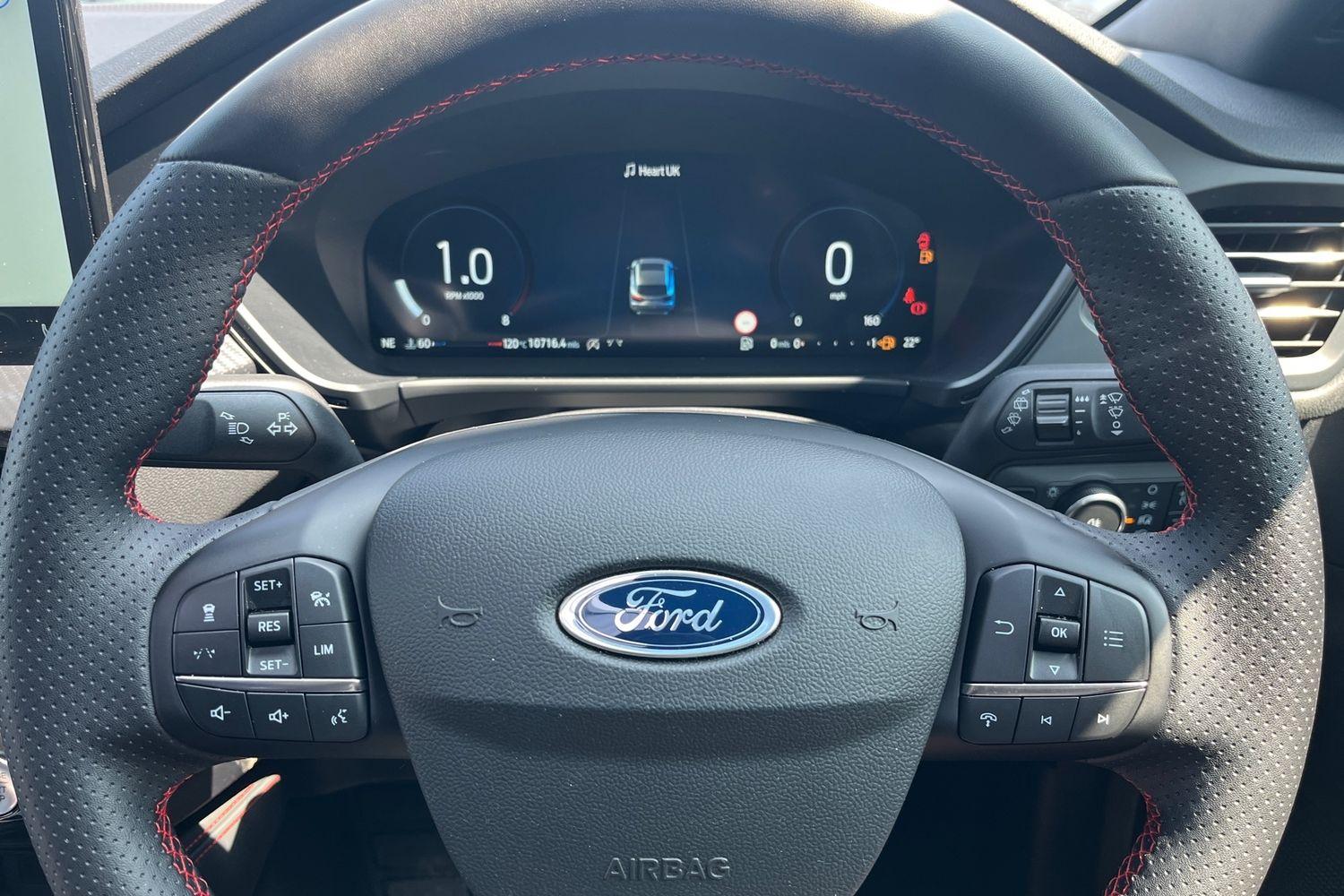 Ford Kuga Photo 11