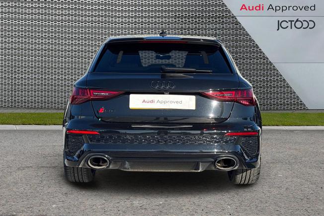 AUDI RS3 Photo 7