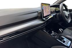 VOLKSWAGEN Golf Photo 2
