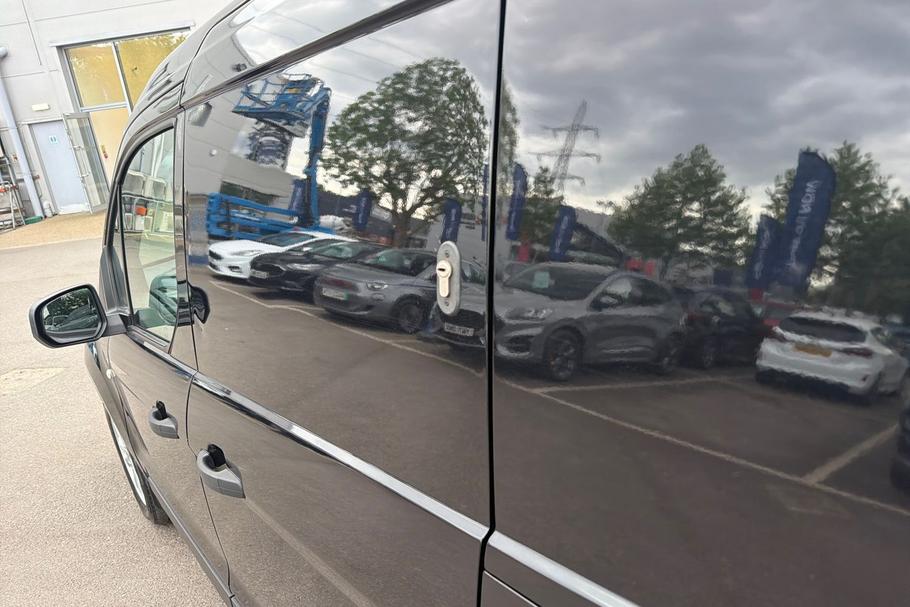 Used FORD TRANSIT CONNECT LB71YZM 22