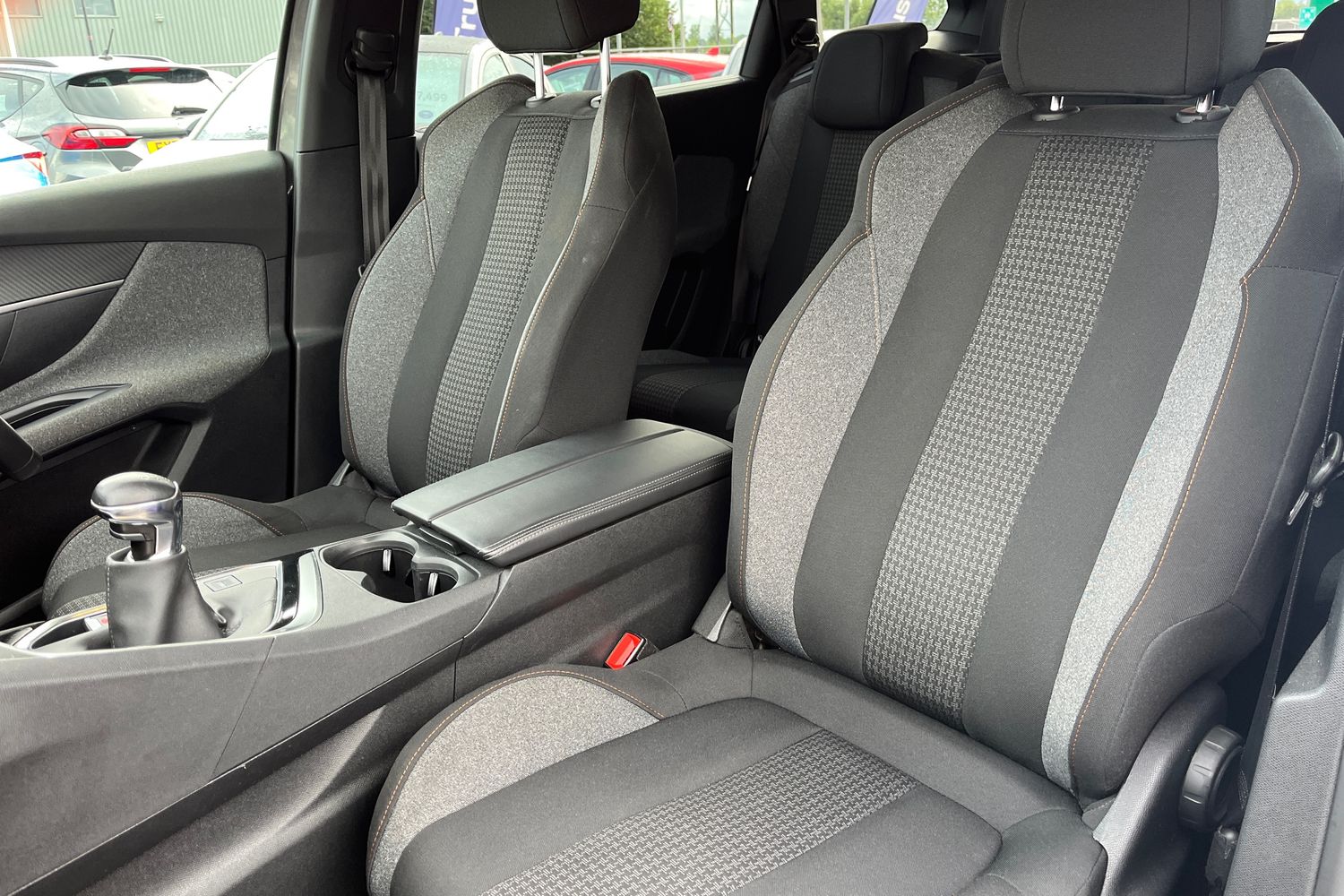 Peugeot 5008 Photo 18