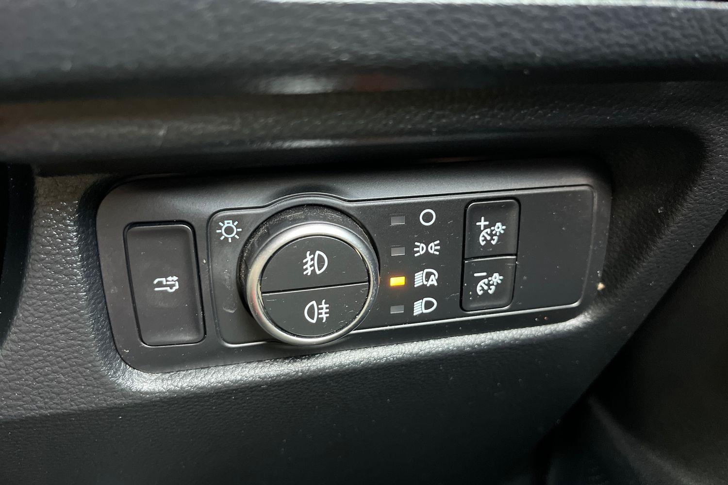 Ford RANGER Photo 18