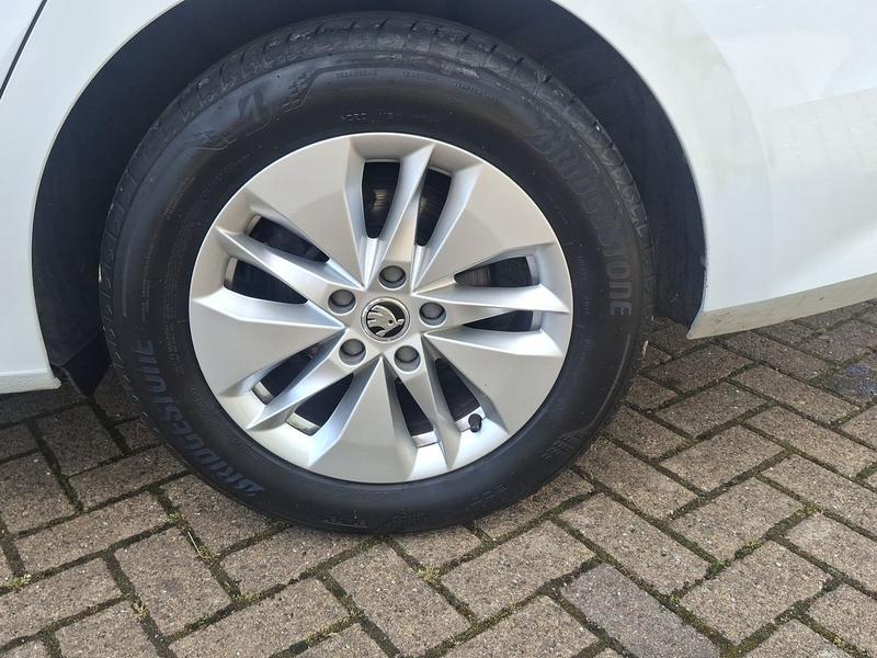 Used Skoda Octavia GL70OMR 40