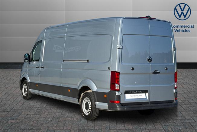 VOLKSWAGEN Crafter Photo 3