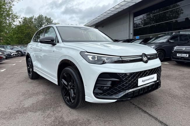 VOLKSWAGEN Tiguan Photo 21