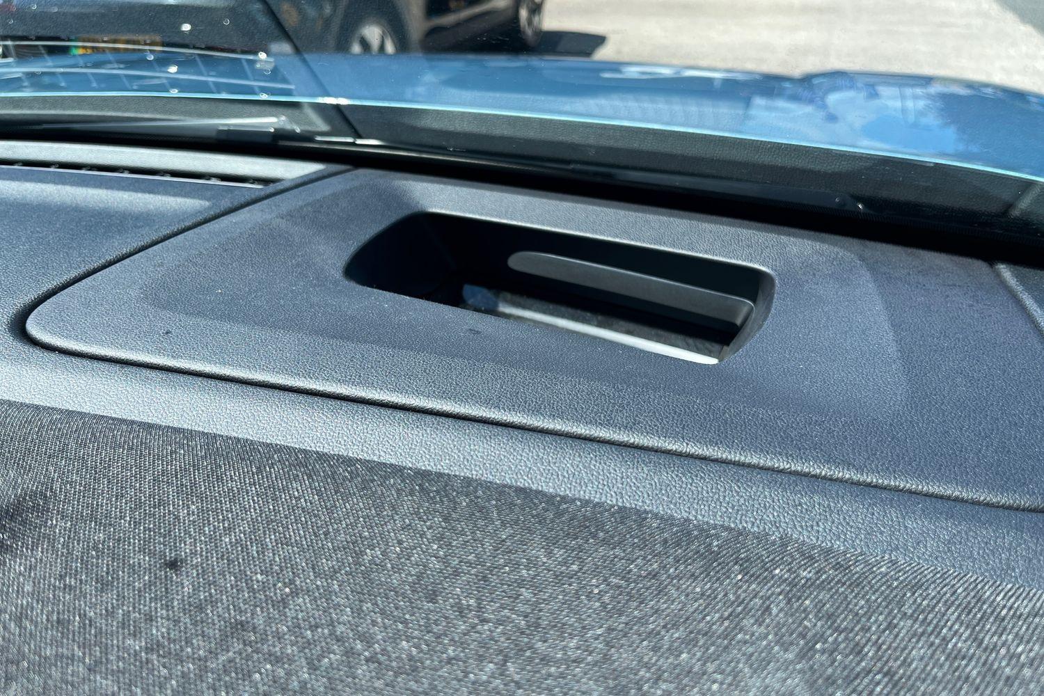Ford Explorer Photo 23