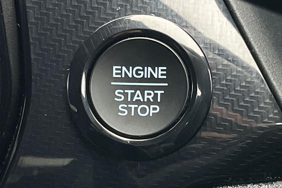 Ford FIESTA Photo autoimg-874be1a314db8b94f139572d4becbdf3d263b6a2.jpg