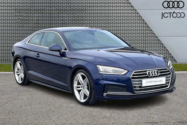AUDI A5 Photo 1