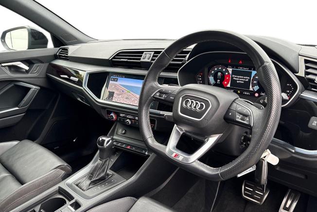 Audi Q3 Photo 7