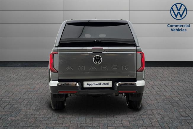 VOLKSWAGEN Amarok Photo 7