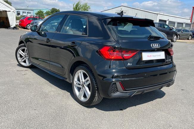 Audi A1 Photo 24
