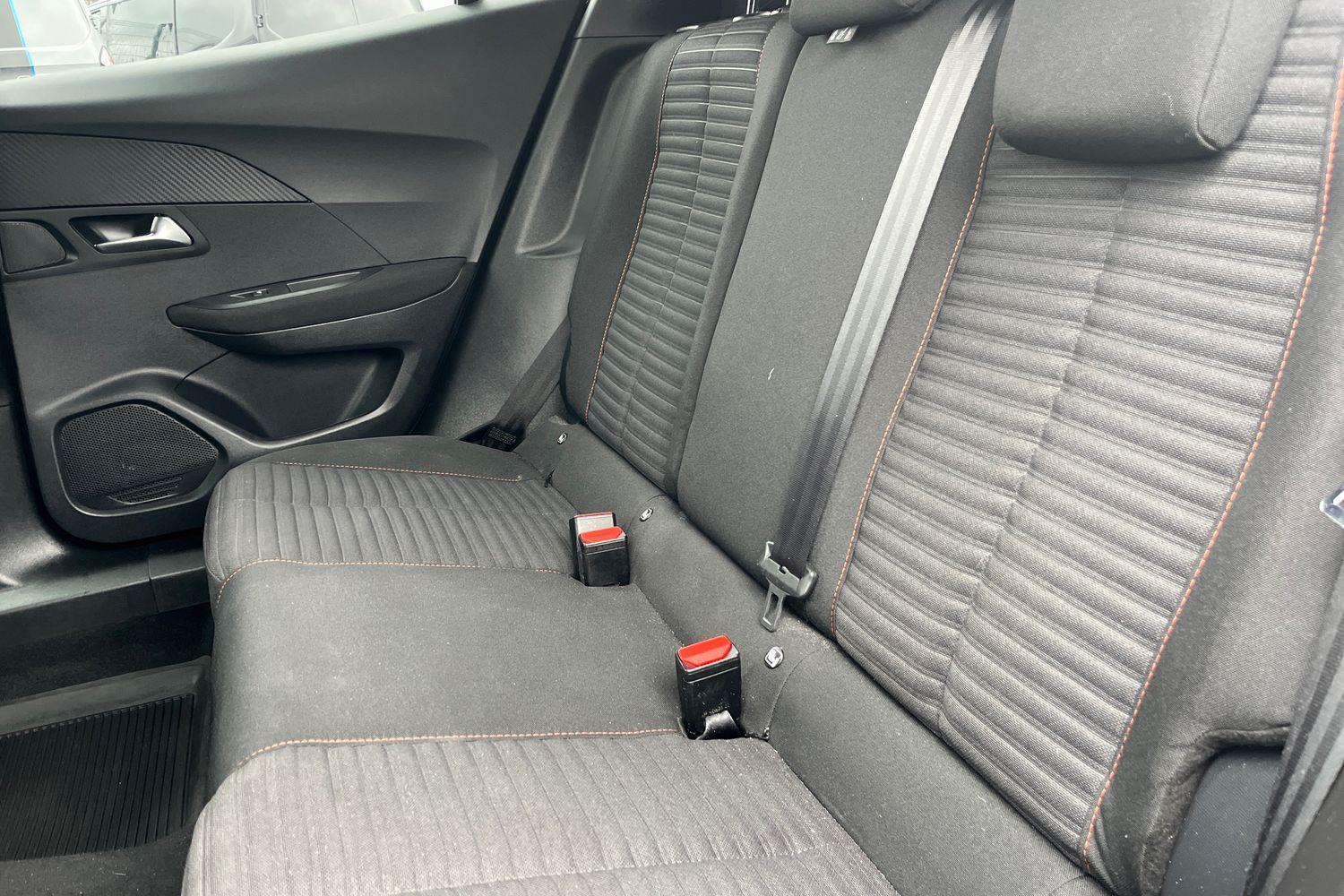 Peugeot 2008 Photo 19