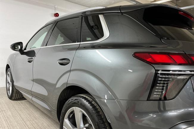 AUDI Q3 Photo 36
