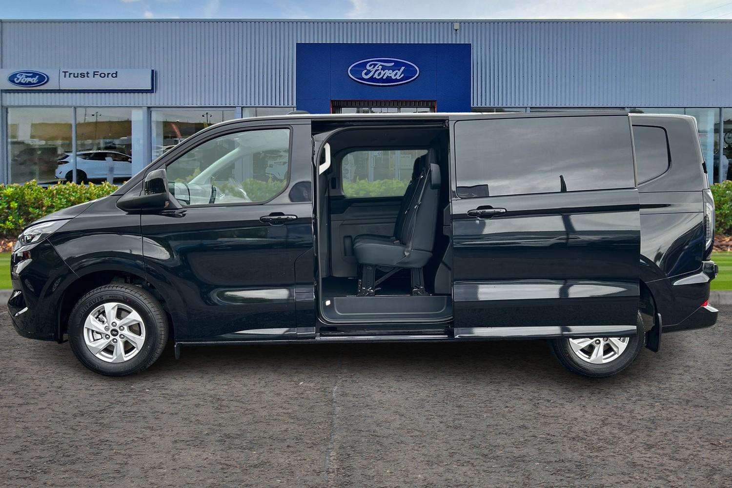 Ford TRANSIT CUSTOM Photo 5