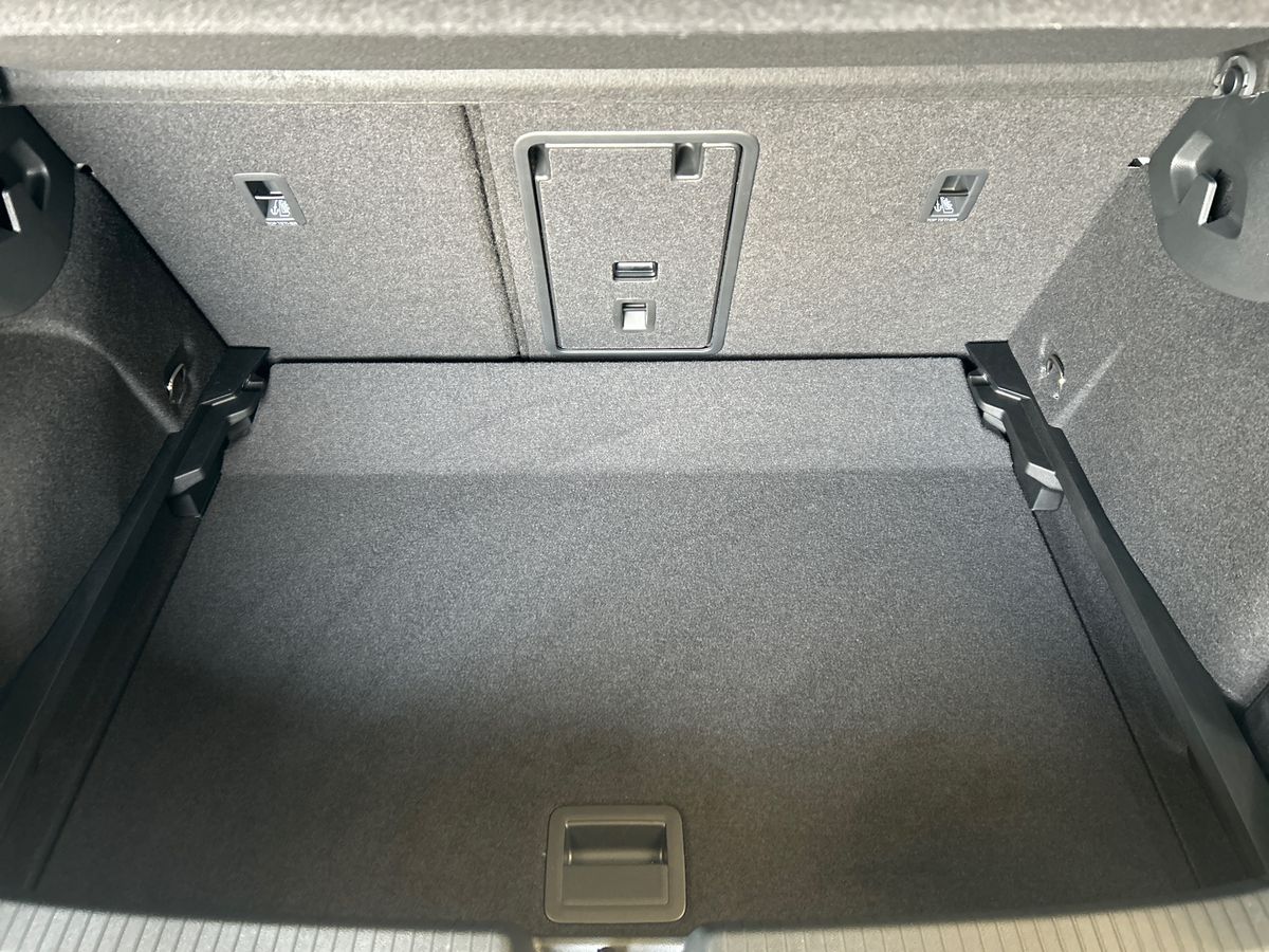 Volkswagen Golf Photo autoimg-8763827aa9d72263f6d5f0d58faa6aebd3172ade.jpg