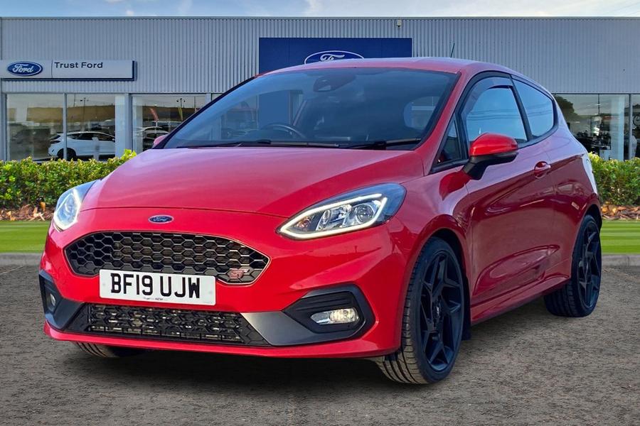 Ford Fiesta Photo autoimg-8768d490cefb1bbdfd88fd5e0a628b02a3f395d4.jpg