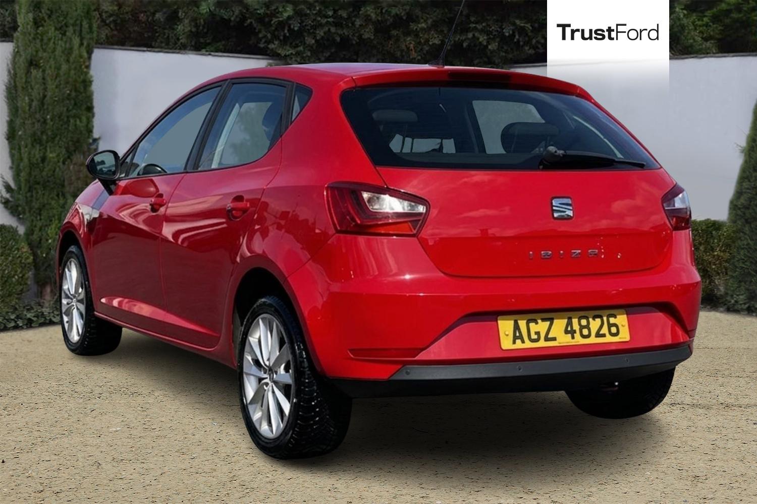 SEAT IBIZA Photo 1