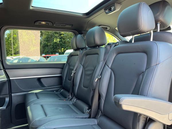 Mercedes-Benz V Class Photo autoimg-87699414134e02ed5728d7852f6ba7eb45360db5.jpg