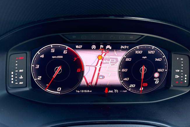 SEAT Arona Photo 15