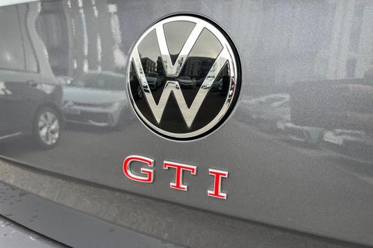 Volkswagen Polo Photo autoimg-877064baa3c1330841a817d36f5742e0b08e98d3.jpg