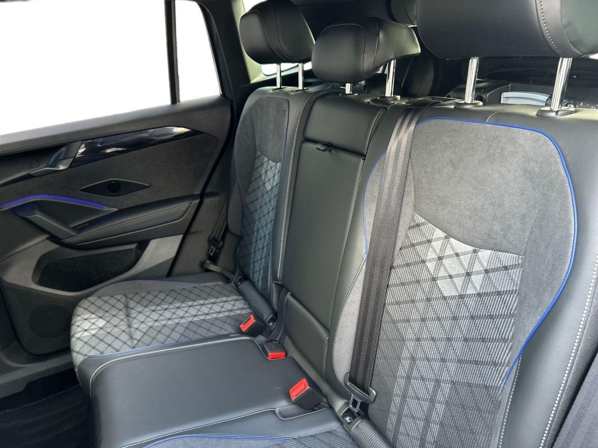 Volkswagen Tiguan Photo autoimg-87715c3652f5c254f2faed732a4c2ac06e2aa11d.jpg