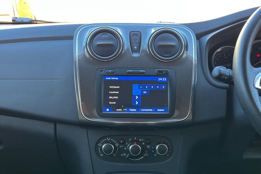 Dacia Sandero Stepway Photo autoimg-8771a7ded3bc28f36ff3d81369b7876ec67d6ab8.jpg