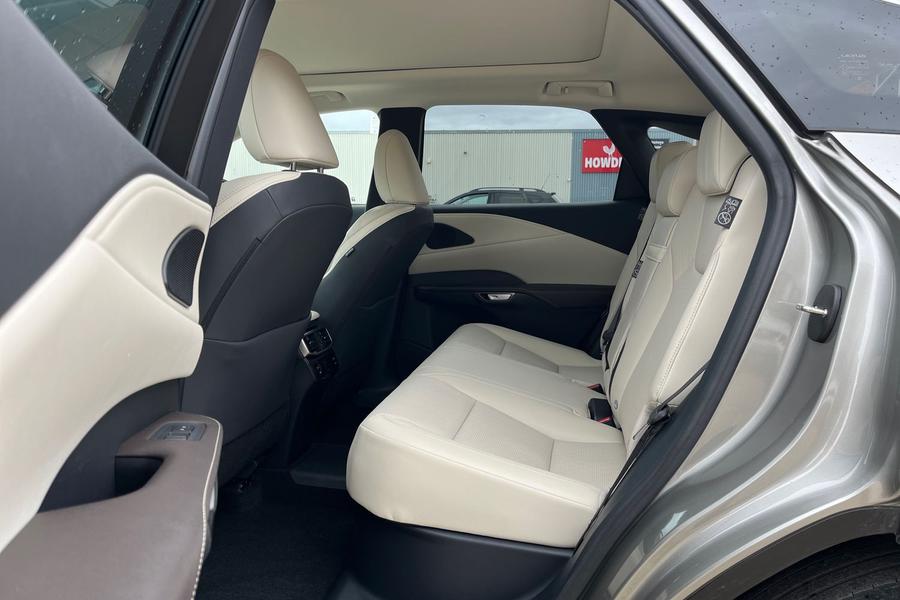 Lexus RX Photo autoimg-8771cfa4d3bd7ff5efdf8fd09bfb81b05fb1610a.jpg