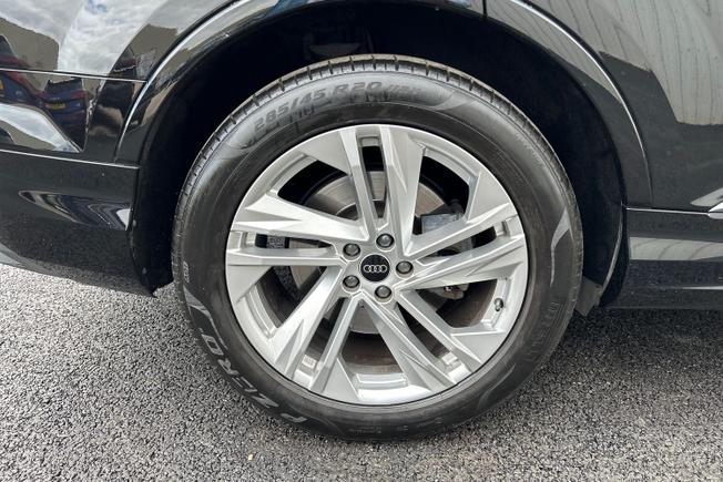 Audi Q7 Photo 28