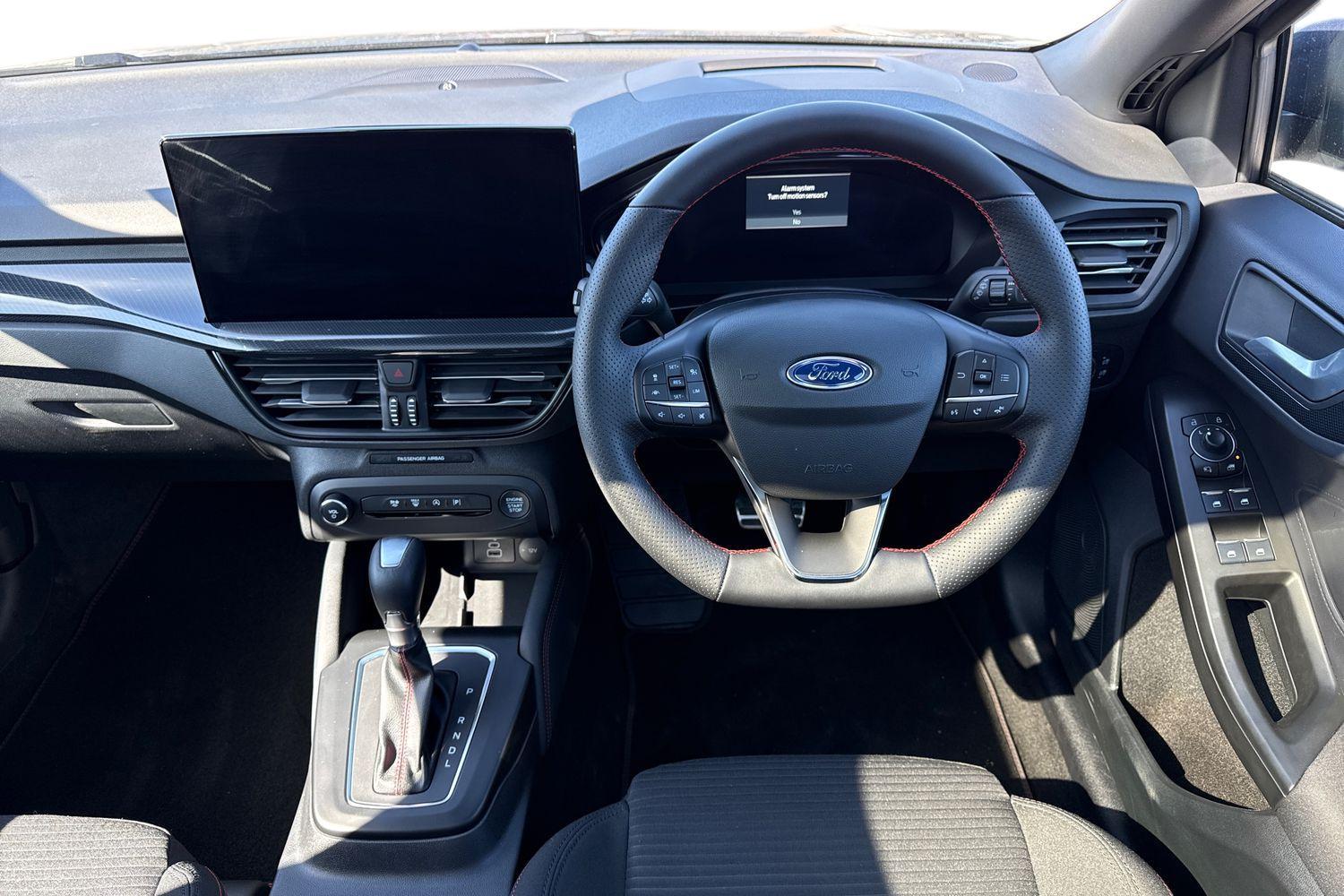 Ford FOCUS Photo 10