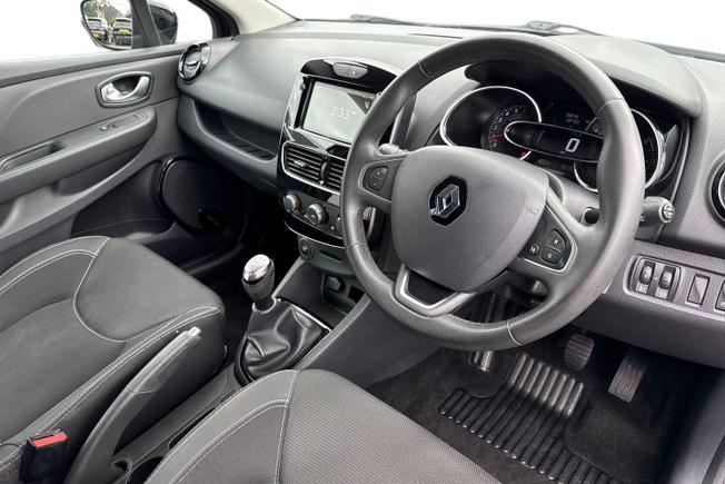 RENAULT Clio Photo 6