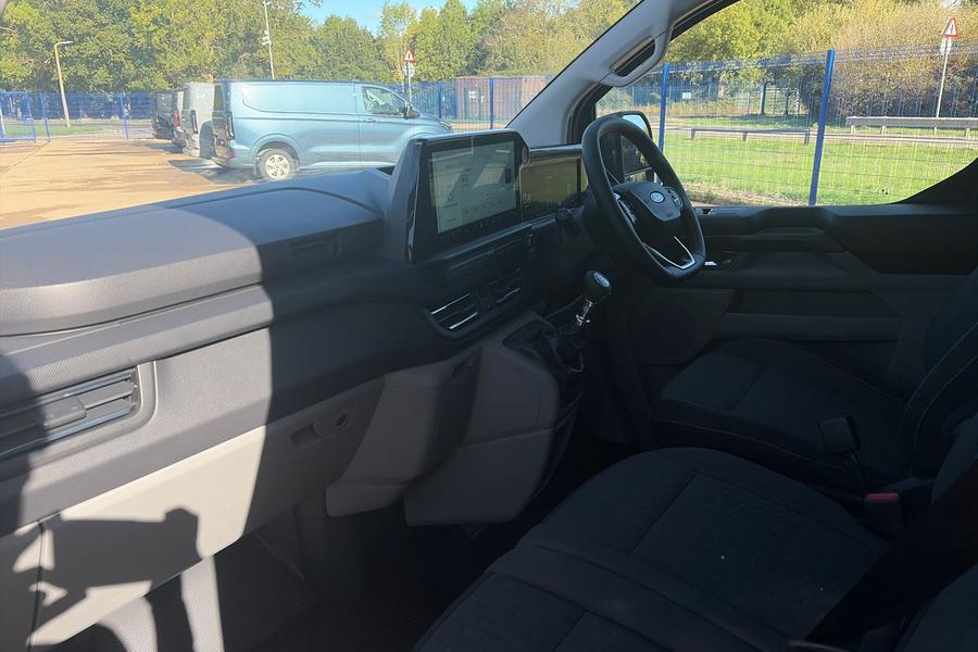Ford TRANSIT CUSTOM Photo autoimg-87730e0618a7f58d685a5ab48be1604656bdbee7.jpg