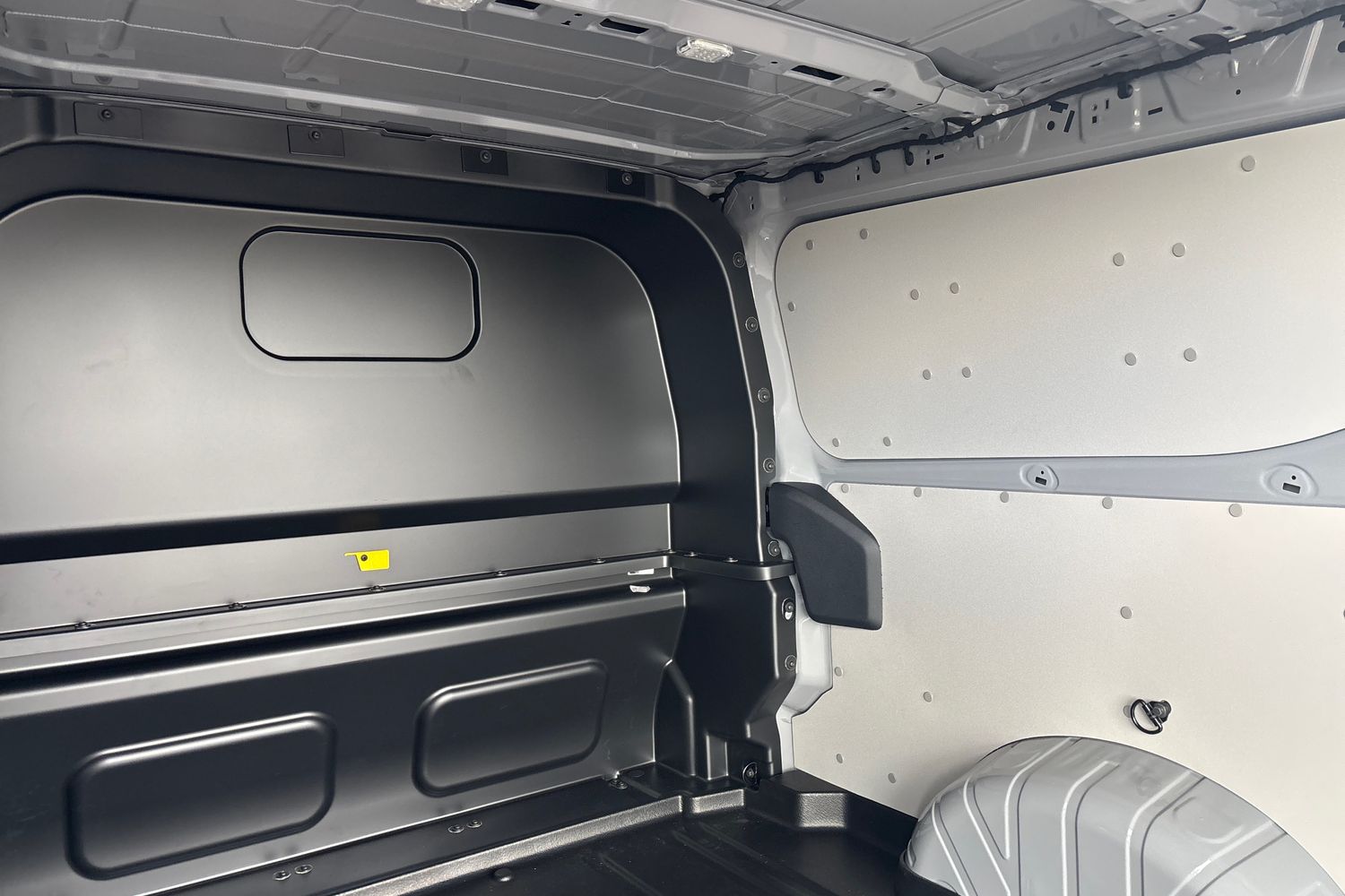 Ford TRANSIT CUSTOM Photo 3