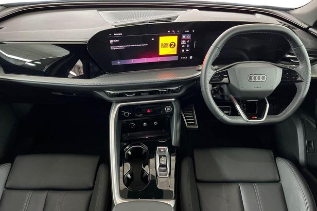 AUDI Q5 Photo 10