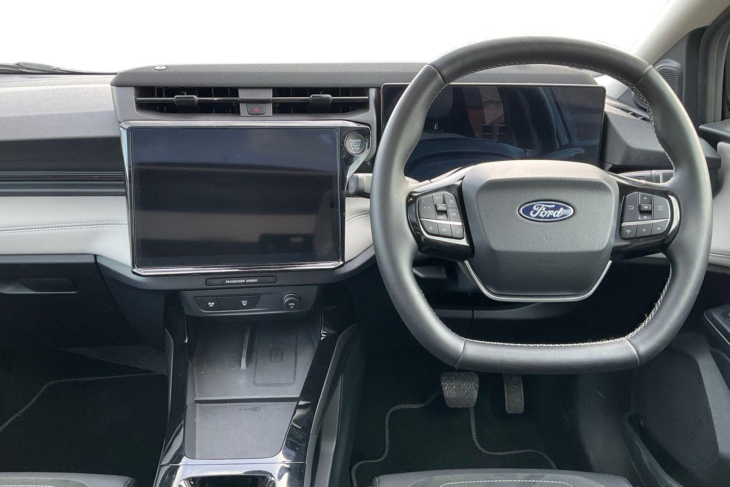 Ford Puma Gen-E Photo 10