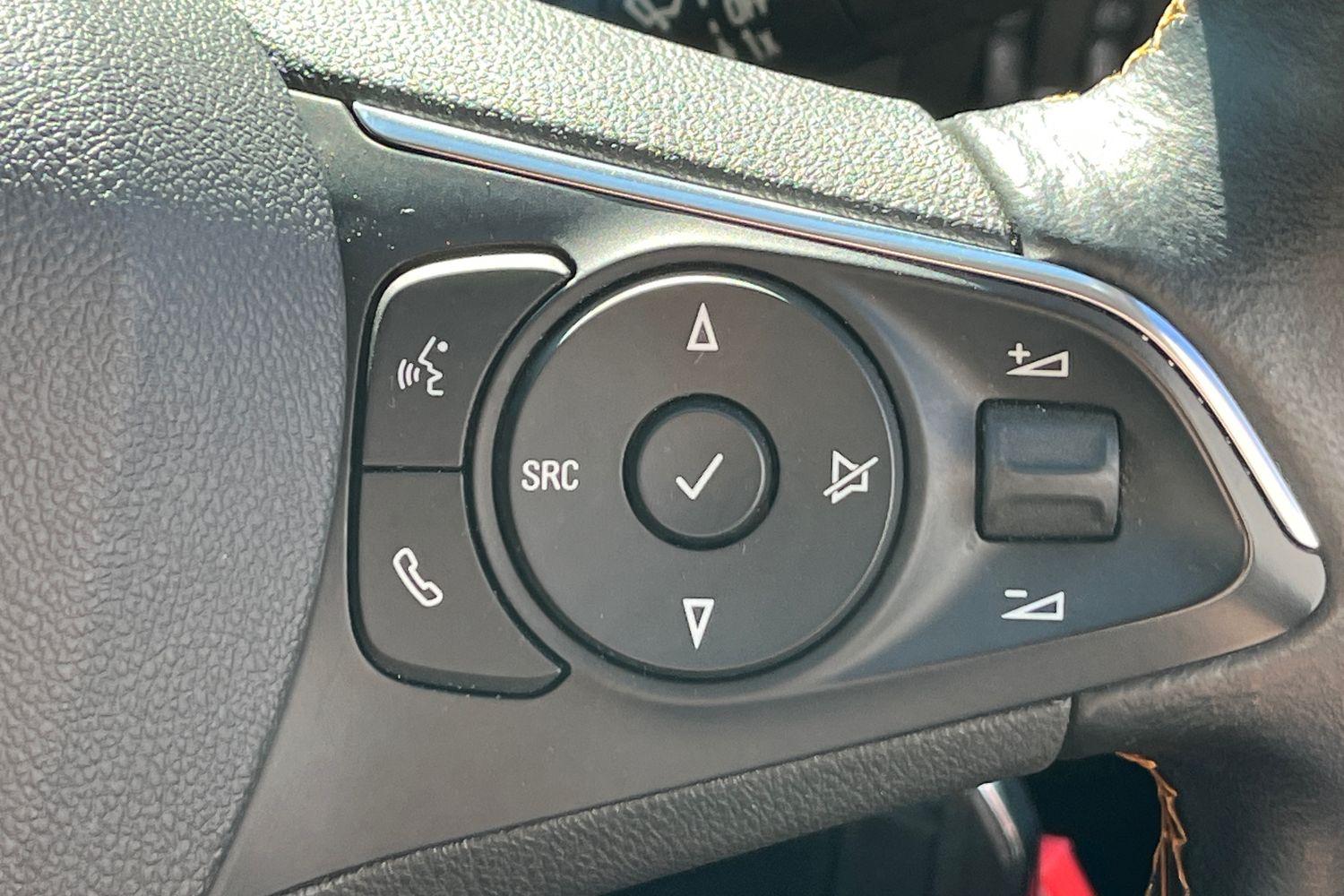 Vauxhall CROSSLAND X Photo 38